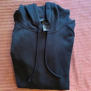 H&M basic men’s black hoodie